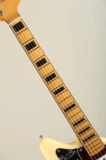 Fender Vintera II '70s Jaguar MN Vintage White - Image 5