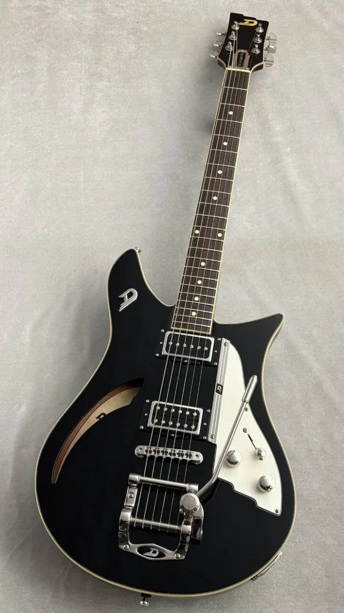 Duesenberg DDC-BK Double Cutaway (Black) - Image 3
