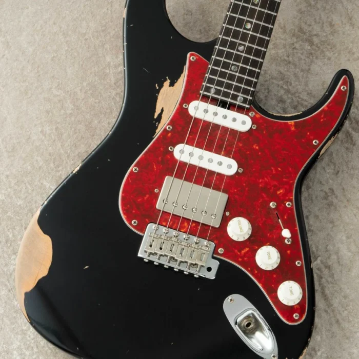 Red House Seeker S Stratocaster 24F SSH Heavy Aged w/ Master Grade Roasted Flame Maple (Black) - Image 1
