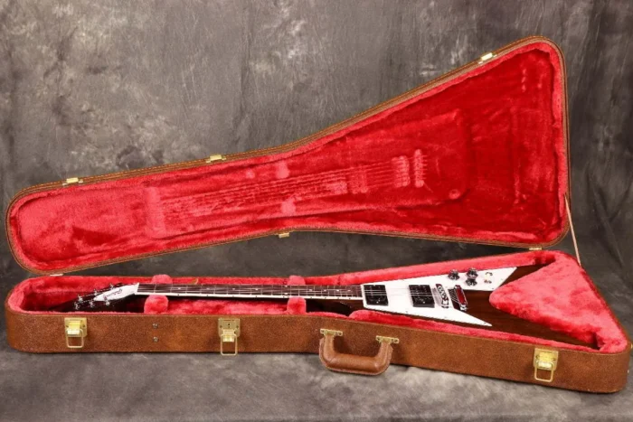 Gibson Exclusive 70s Flying V (Dark Walnut) - Image 9