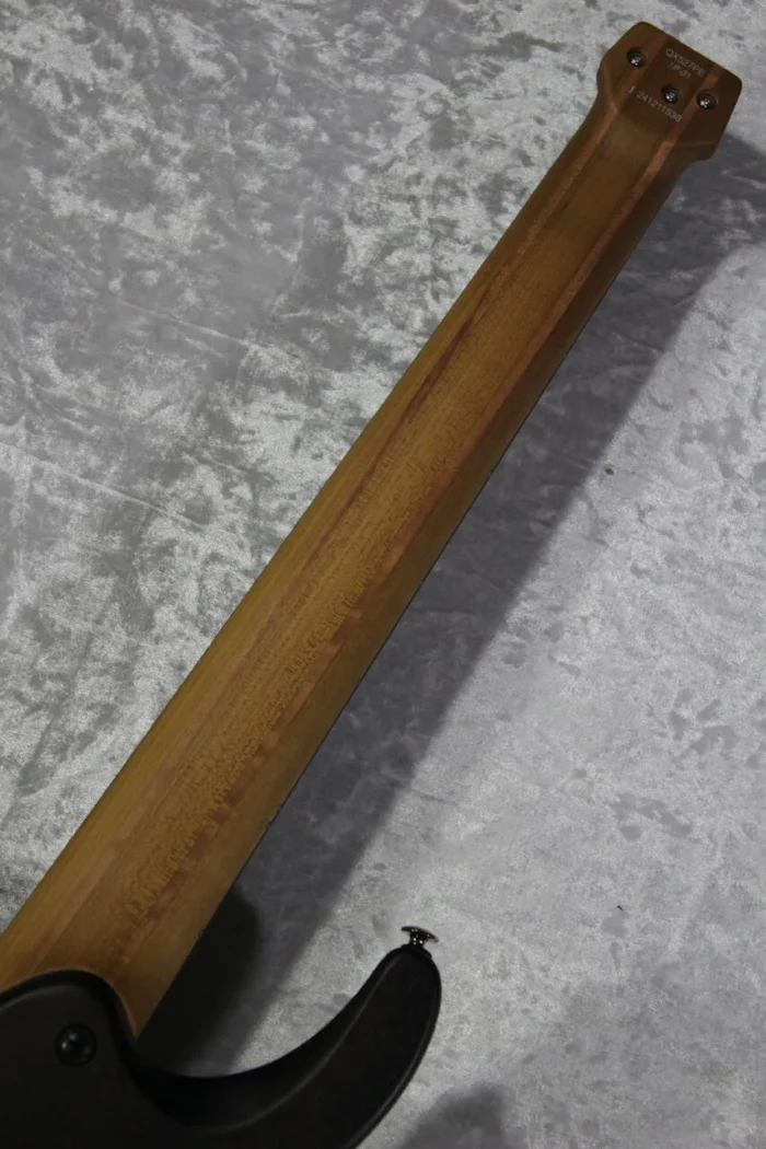 Ibanez Q527PE (NTF) - Image 9