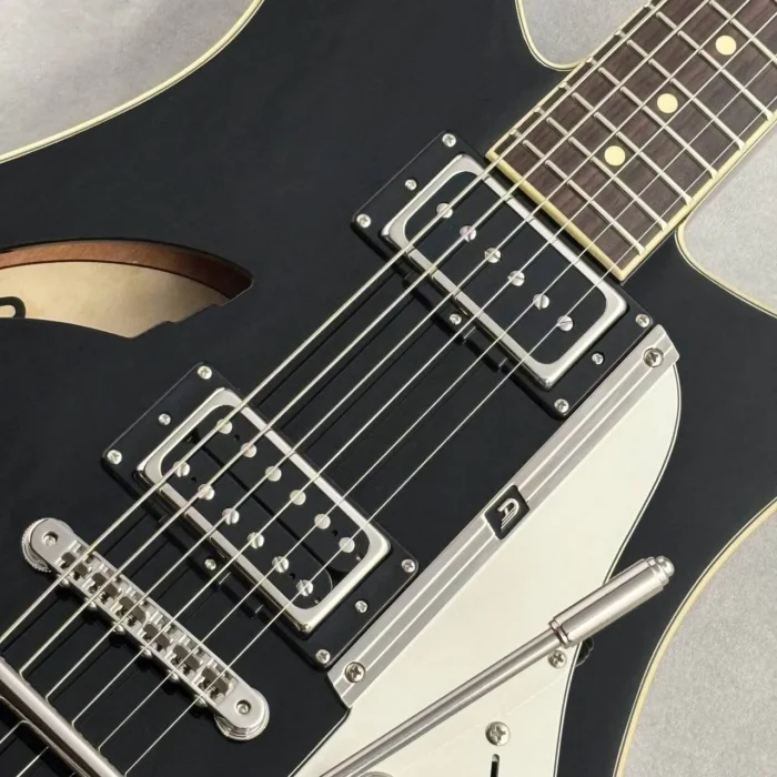 Duesenberg DDC-BK Double Cutaway (Black) - Image 4