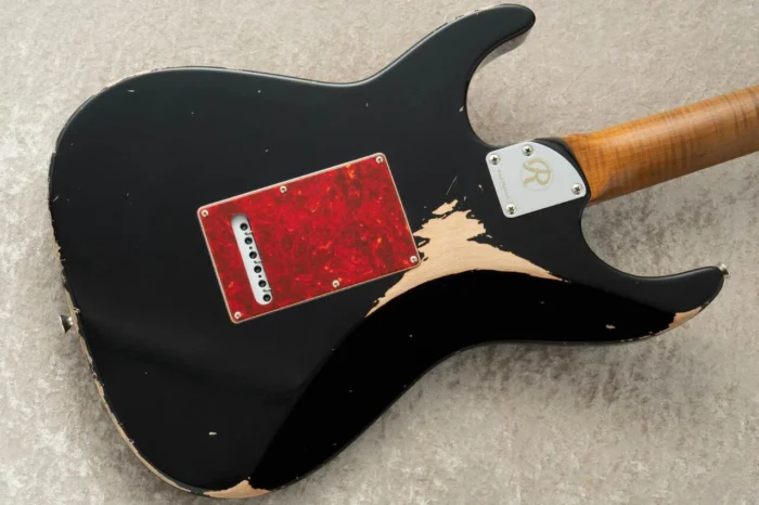 Red House Seeker S Stratocaster 24F SSH Heavy Aged w/ Master Grade Roasted Flame Maple (Black) - Image 10