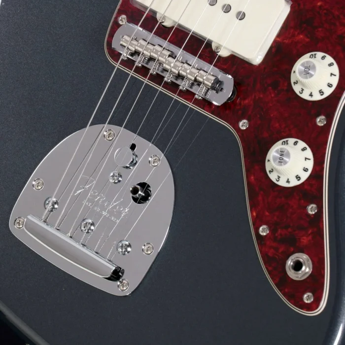 Fender ISHIBASHI FSR MIJ Traditional 60S Jazzmaster Alder with Matching Head (Charcoal Frost Metallic) - Image 11