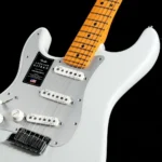 Fender American Ultra II Stratocaster Left-Hand Maple Fingerboard (Avalanche) - Image 10
