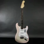 Fender Made in Japan Traditional 2025 Collection 60s Stratocaster Rosewood Fingerboard (Stardust Pink) - Image 3