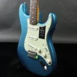 Fender Vintera II 60s Stratocaster with Rosewood Fingerboard (Lake Placid Blue) - Image 11