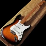 Fender Custom Shop Eric Clapton Stratocaster Journeyman Relic (2-Tone Sunburst) [Budget Price] - Image 5